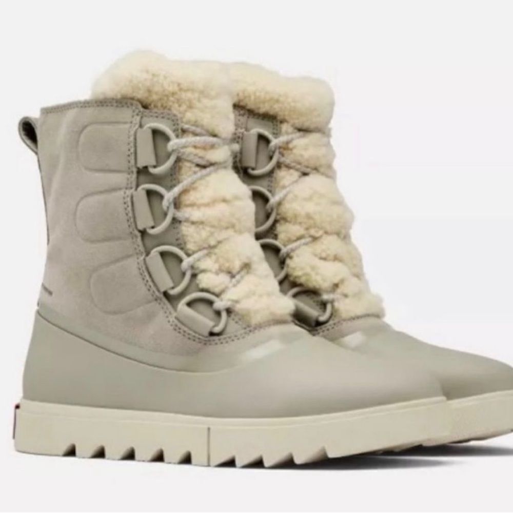 New Sorel Joan Of Arctic Lite Boots size 8
Brand new never worn before! - Picture 6 of 11